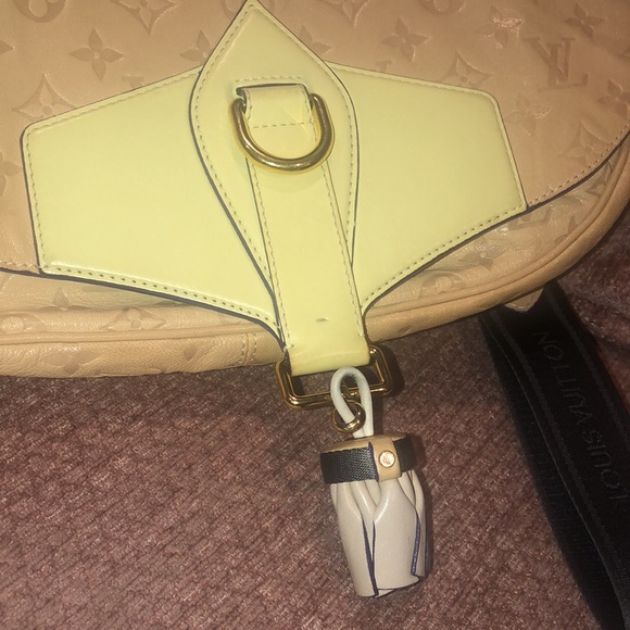 LOUIS VUITTON Underground Limited Edition Messenger bag - Picture 11 of 13